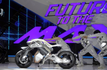 Triển lãm ô tô Việt Nam 2024: Yamaha mang những mẫu xe điện trong lần đầu đến Vietnam Motor show